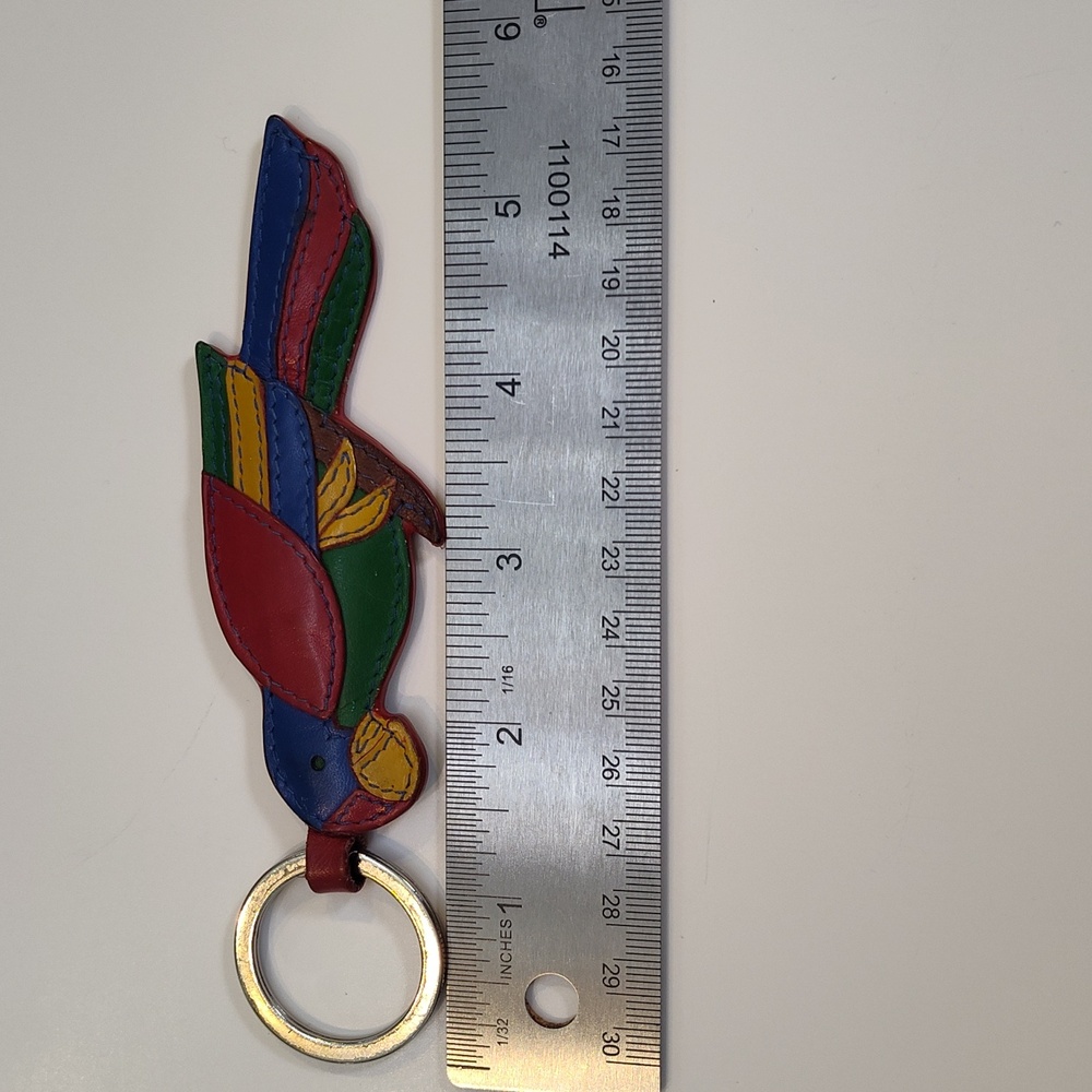 Colorful Parrot Keychain - Picture 3 of 4